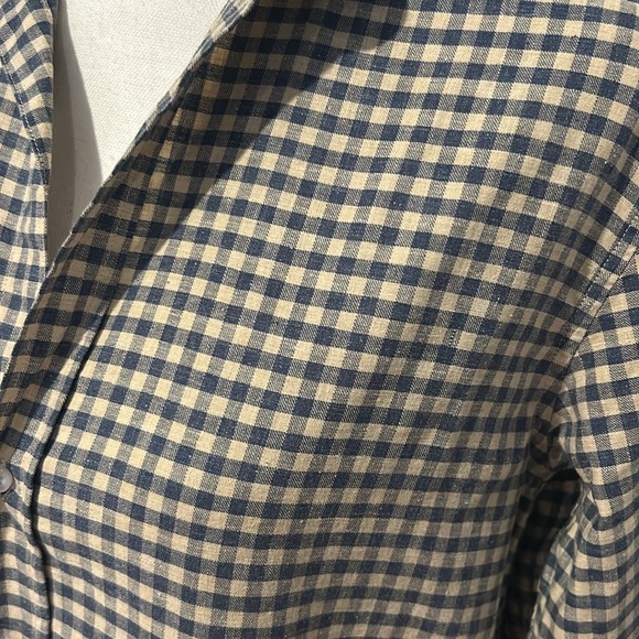 Frank & Eileen Hunter Step-Hem Button Shirtdress in Navy and Natural Sand - Picture 4 of 12